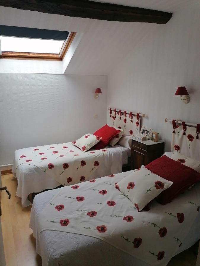 Chez Mamie Jo A La Campagne Bed & Breakfast Ponlat-Taillebourg Bagian luar foto